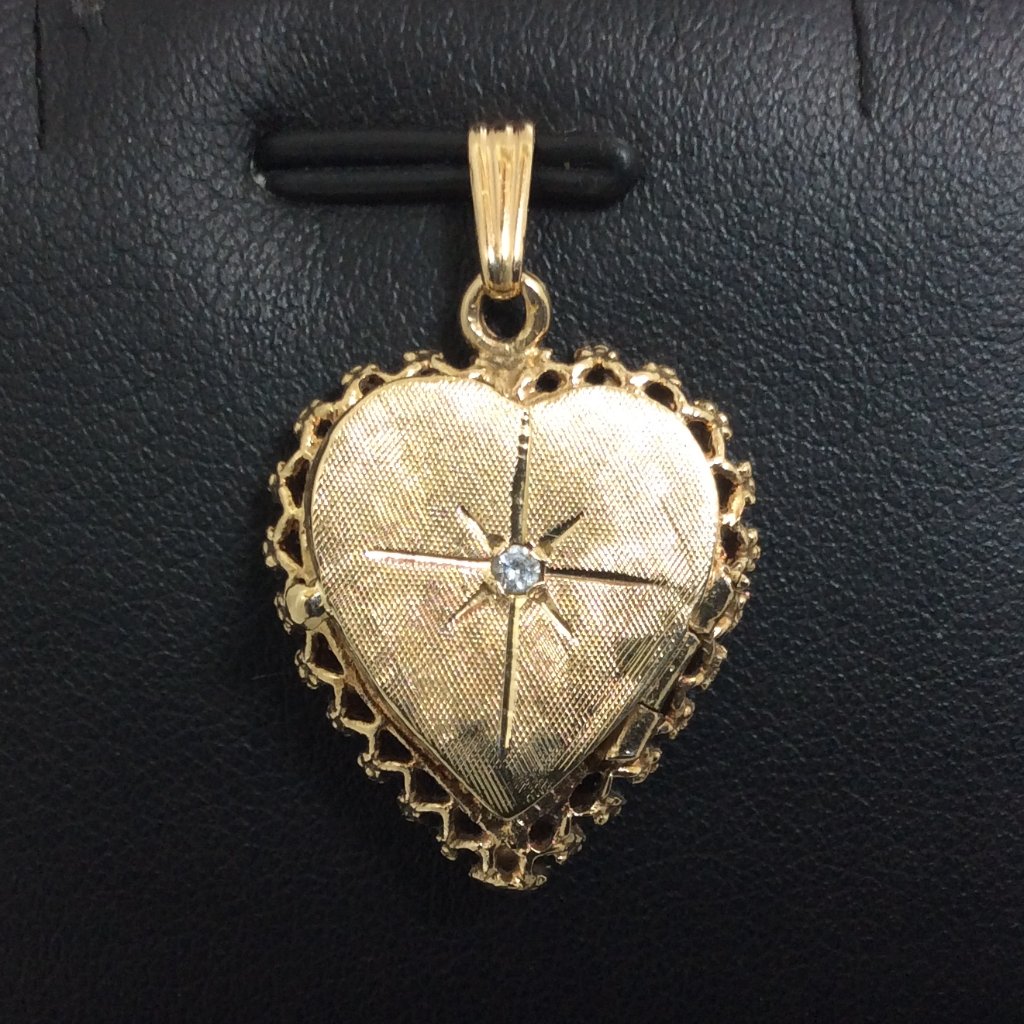 Ladies Vintage 14k Yellow Real Gold Heart Diamond Opening Locket Pendant 4.9gr